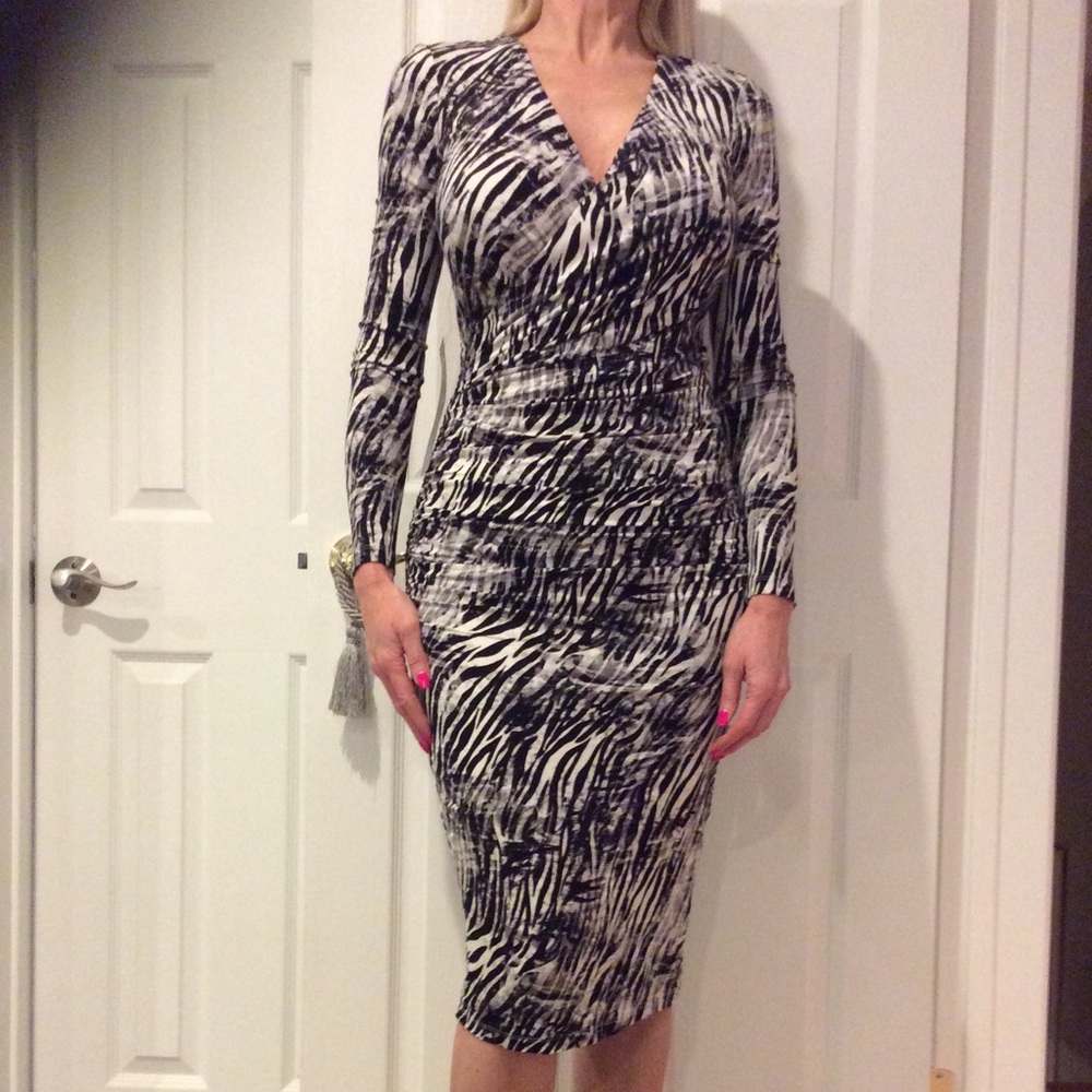 ❤️Bebe long sleeve dress❤️